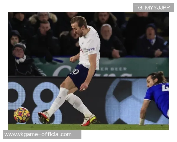 热刺大胜曼联3-0神奇扑救点燃全场激情赛后点评回顾 热刺大胜曼联3-0神奇扑救点燃全场激情赛后点评回顾